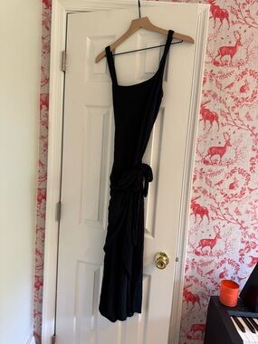 Aritzia Wilfred Saturn Black Women's Tie-Waist Dress